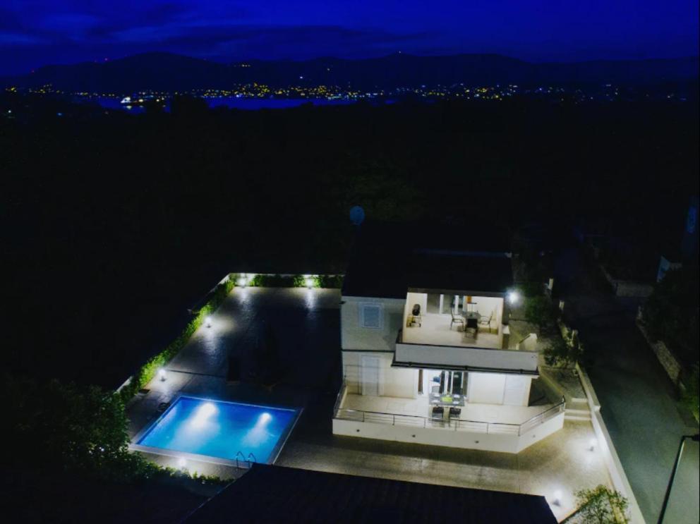 Villa Vinko Трогир Екстериор снимка